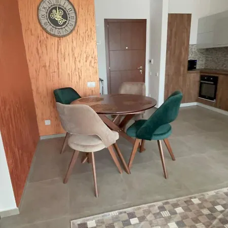 Montedreams Royal Daire